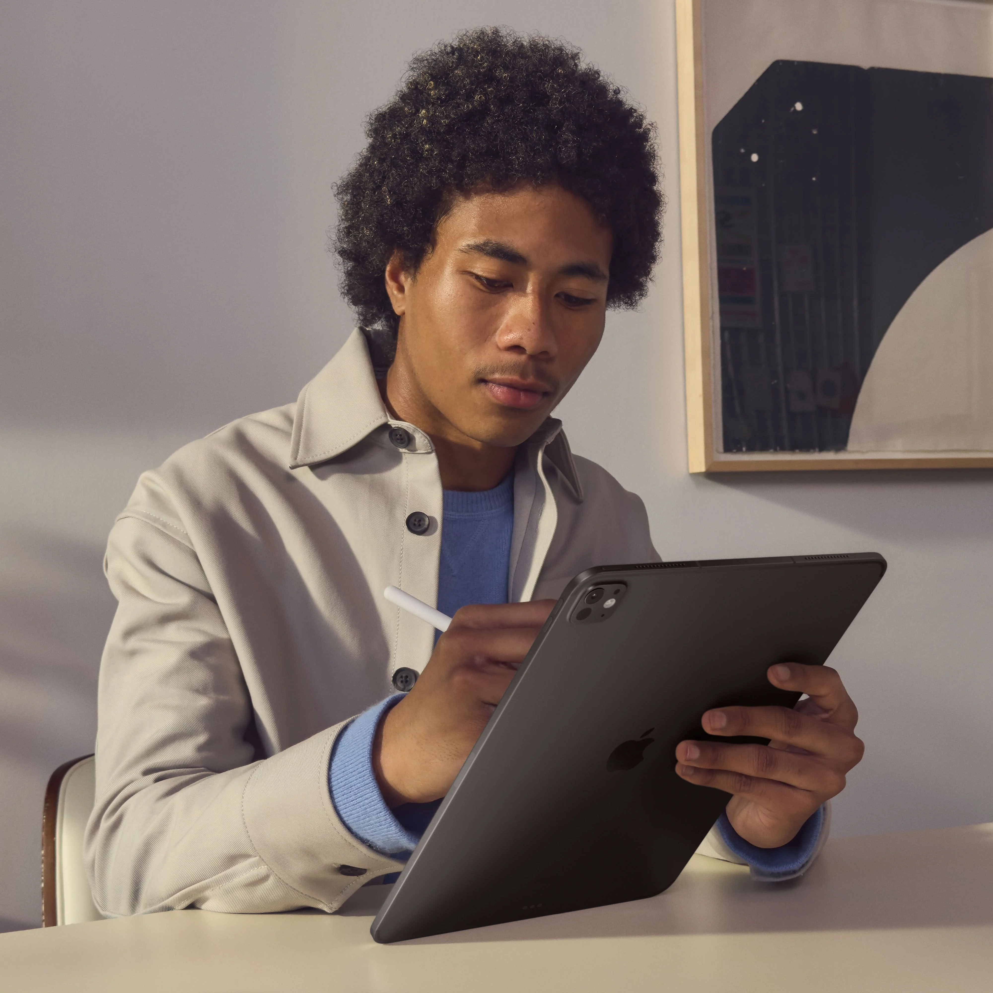 iPad Pro 13 pouces Wi-Fi 256 Go Verre standard - Noir sidéral (M4) - Image 7